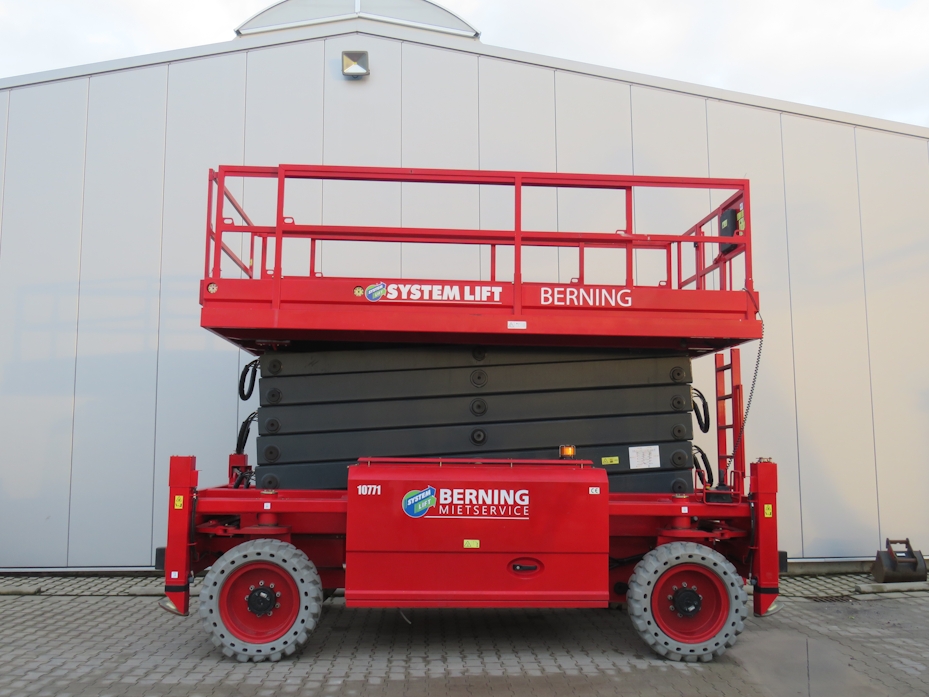 BILDER/SCHERENBUEHNEN/MAGNI DS2223RTP/Berning Mietservice_Magni DS2223RTP_Sabine_1.JPG